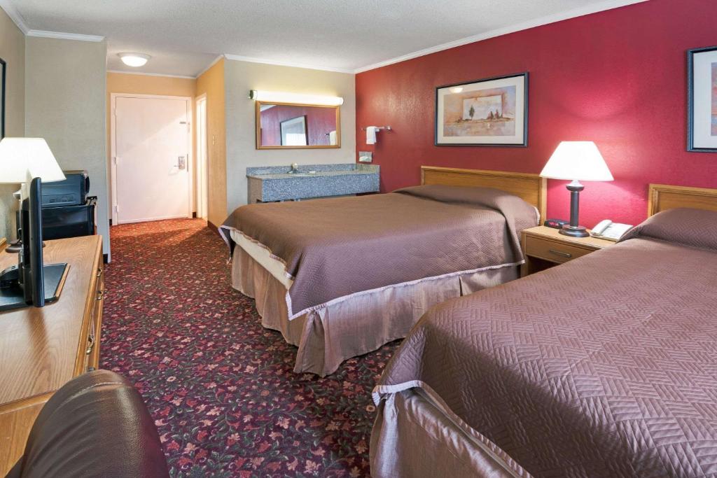 Travelodge by Wyndham Beckley image 17