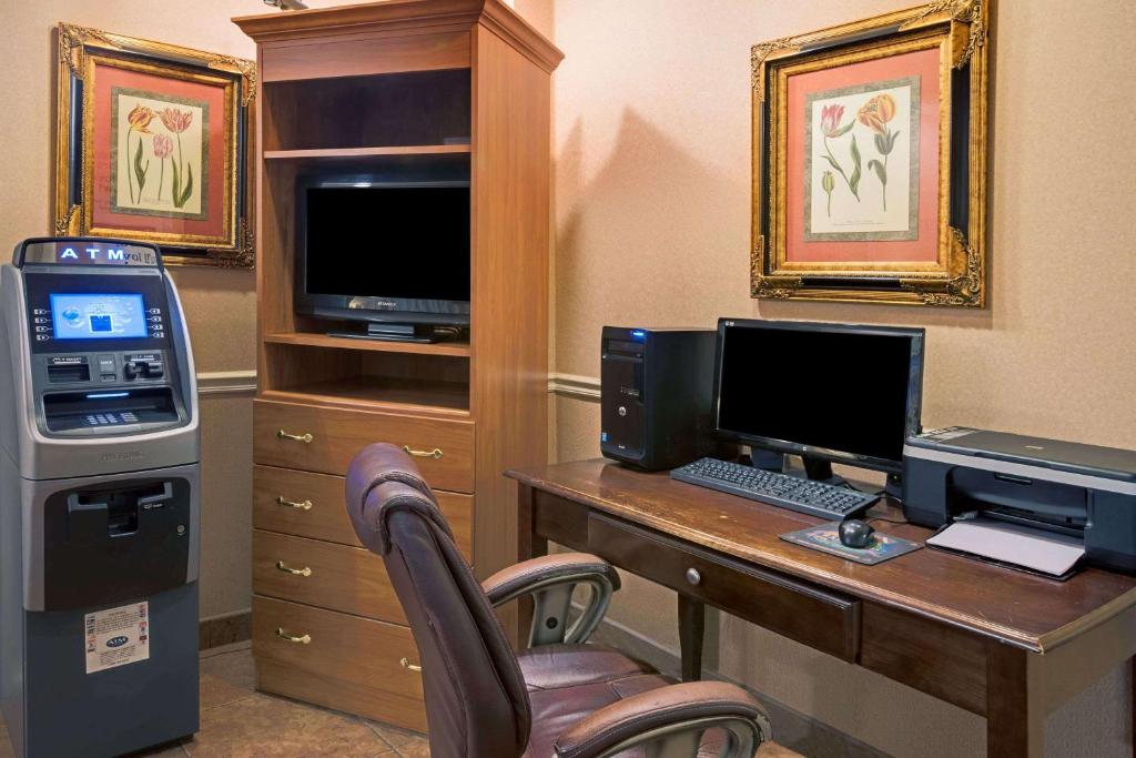 Travelodge by Wyndham Beckley image 25